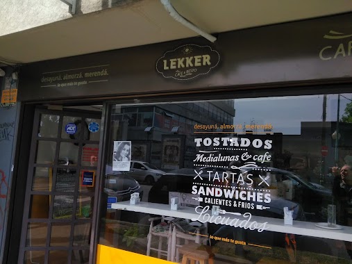 LEKKER EXPRESS, Author: Dragon Deeden