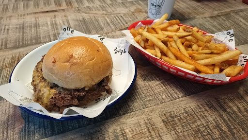7Bone Burger Co. Northampton - Thumbnail