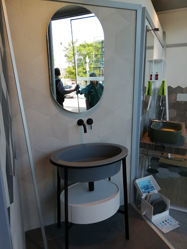 Becchetti Spa - Showroom Balanzano - Thumbnail