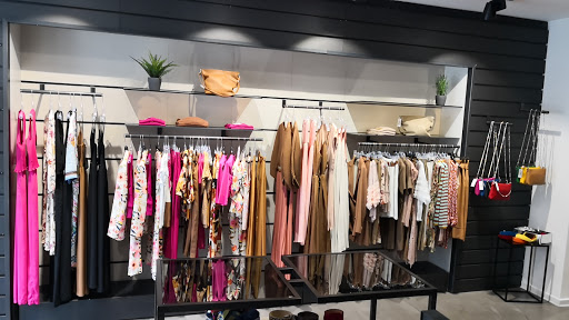 CAPRICCI CONCEPT STORE - Visual
