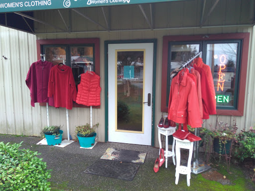 Designer Consigner - Visual