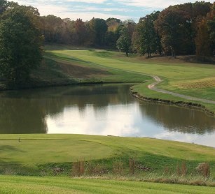 Christmas Lake Golf Club