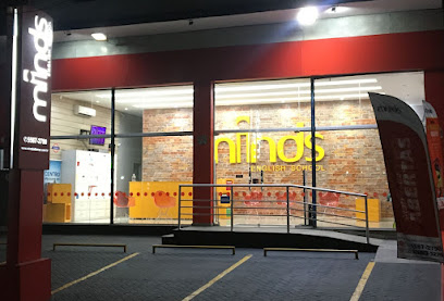 Minds English School - Curso de Inglês em 18 meses - Aulas Presenciais e online ao vivo