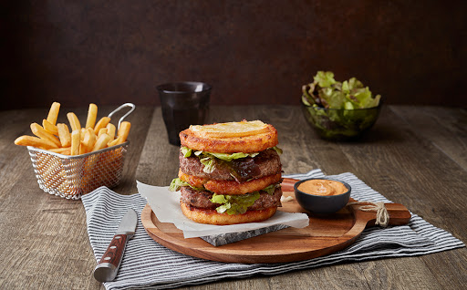 Photo 1 - Le Gourmet Burger