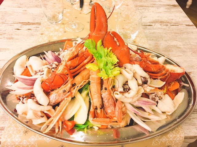Trattoria Il Capitano - Seafood Restaurant