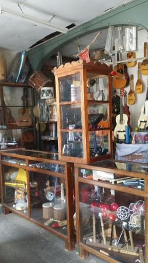 Tienda de instrumentos musicales José Luis Guevara - Thumbnail