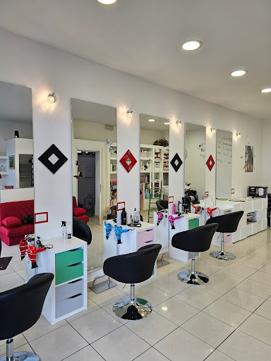 Mark 126 hair style Gallery - Italy