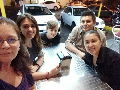 Photos of Monster Pizza San Fra 2 R&iacute;os