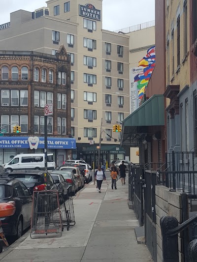 Photos of Sumner Hotel