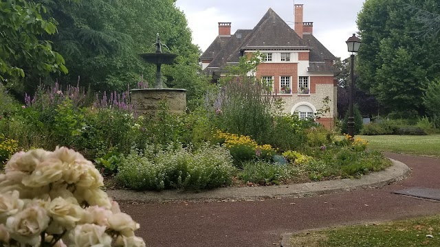 City/Town Hall Park