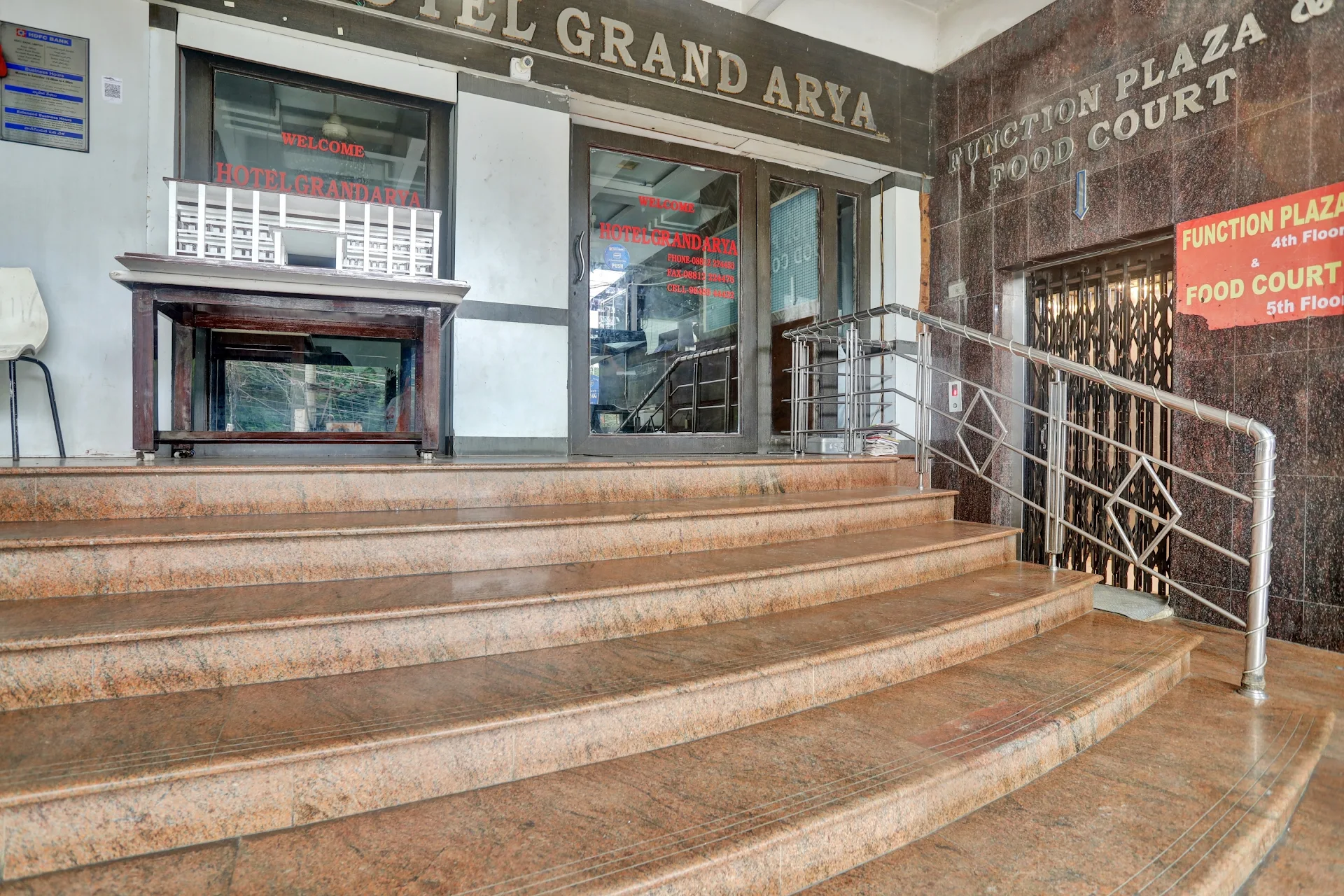 Hotel Grand Arya