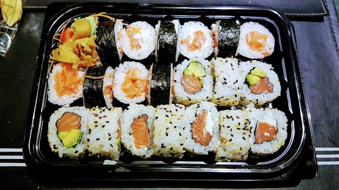 718 Sushi, Author: Ariel Mirabella