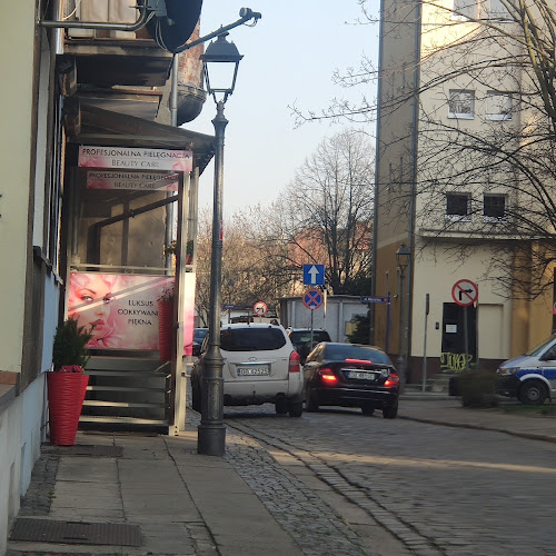 Gabinet Kosmetyczny "U ELI" i Studio Przekłuwania Ciała - Brzeg - Brzeg