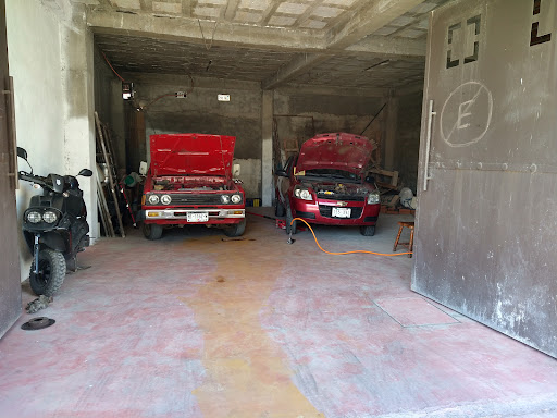 mecánico automotriz MIMO SHOP