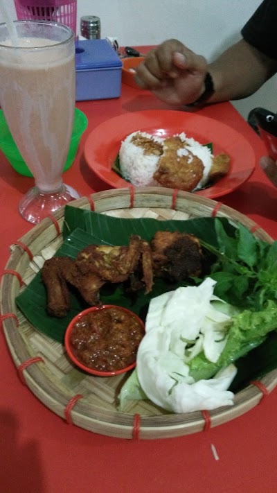 Photos of Pecel Lele UMI