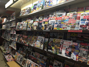 Photo n°12 de L'EVOLUTIF / CORROTTE Ernestina à Rougemont (Marchand de journaux)