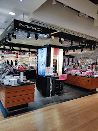 Photo n°7 de MAC Cosmetics à Marseille (Maquilleur.euse)