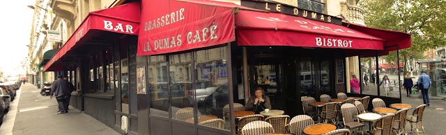Le Dumas Café