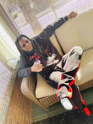 Flakes Does Dreads - Visual