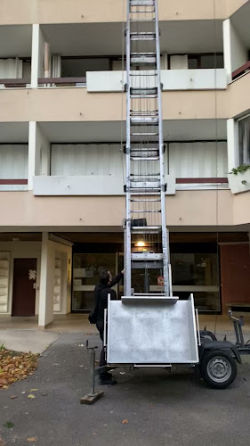 Opinii despre Demex Déménagement & Débarras – Val d’Europe (Bailly-Romainvilliers) în Bussy-Saint-Georges - Services de déménagement