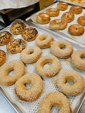 Social Grounds Coffee & Tea on Pike by null