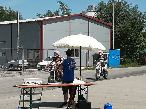 Thomas Rolke und Werner Fuchs Autolackiererei - Thumbnail