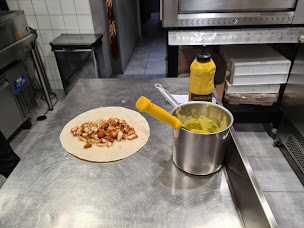 Photo n°25 de Pizzeria Kébab Bon Gusto de Janville à Janville-en-Beauce (Pizzeria)