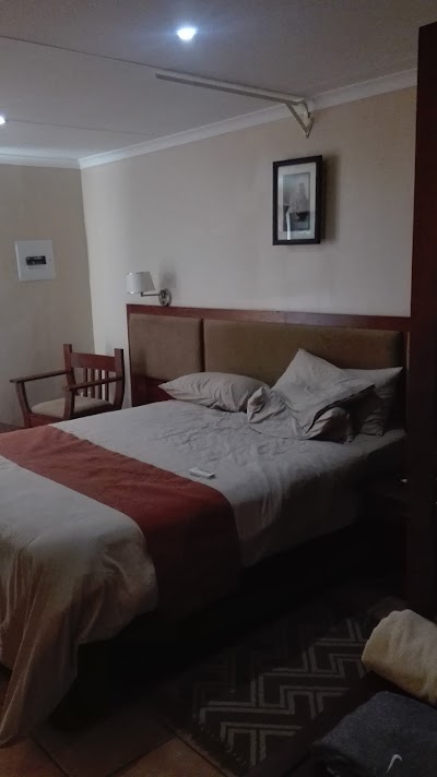 Photos of Mokoro Lodge