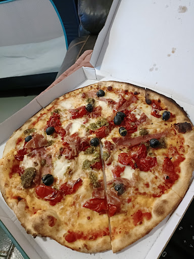 Photo 1 - ALLO PIZZA