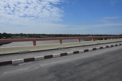 Photos of Ngathinechaung Bridge