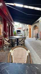 Photo n°60 de Gourmet & Glouton - Restaurant Chaudes-aigues à Chaudes-Aigues (Salon de thé)
