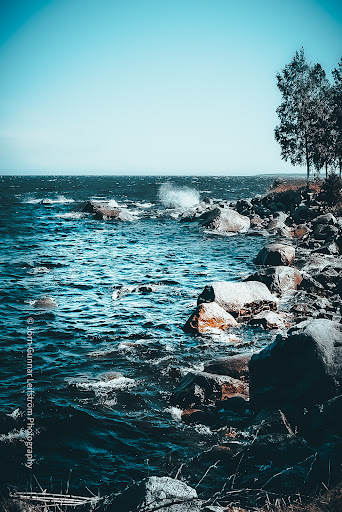 Vallvik lighthouse - Thumbnail
