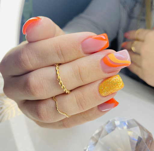 Schadt Avenue Nails