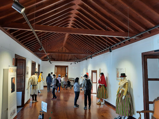 Ubaldo Vestimenta Tradicional Canaria