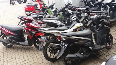 Photos of Mitra Sehati Honda