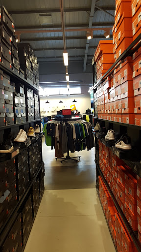 Nike Factory Store Leeds Crown Point - Thumbnail