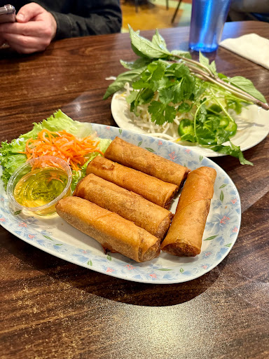999 Phở - Visual