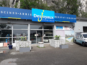 Photo n°12 de Piscines Desjoyaux à La Buisse (Magasin de matériel pour piscines)