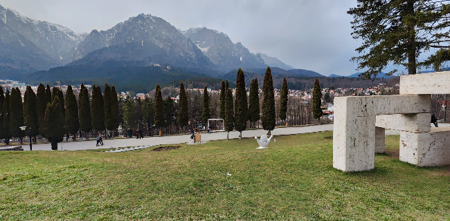 Opinii despre Castelul Cantacuzino în Bușteni - Agenție de turism