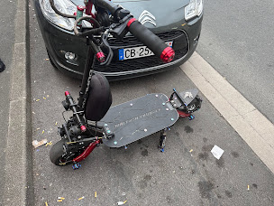 Photo n°17 de The Station Vente, Entretien, Réparation TROTTINETTE électrique Xiaomi Dualtron Nami Ninebot Segway KuKirin… à Villeparisis (Atelier de réparation de pneus)