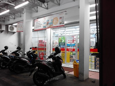Photos of Alfamart Pramuka