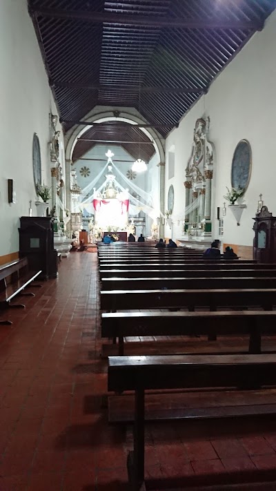 Photos of Iglesia Santa M&oacute;nica