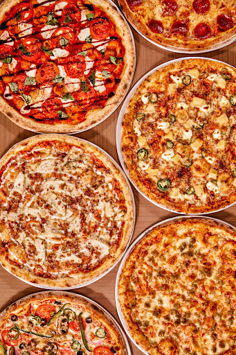 Piazza Pizza & Beach Bodega - Thumbnail