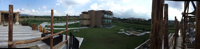 La Mer Resort & Spa