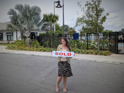 Showtime Realty - Visual