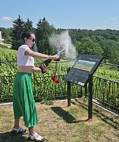 Rahas Champagne Tours - Thumbnail