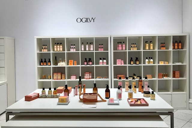Holt Renfrew Ogilvy | Détaillant en mode designer, beauté et style de vie du Canada