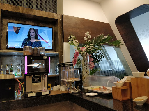 VIP Lounge West - Thumbnail
