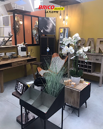 Photo n°14 de Bricomarché La Flotte En Ré à La Flotte (Magasin de poêles à bois)