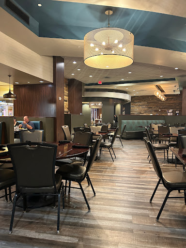 360 Restaurant - Visual